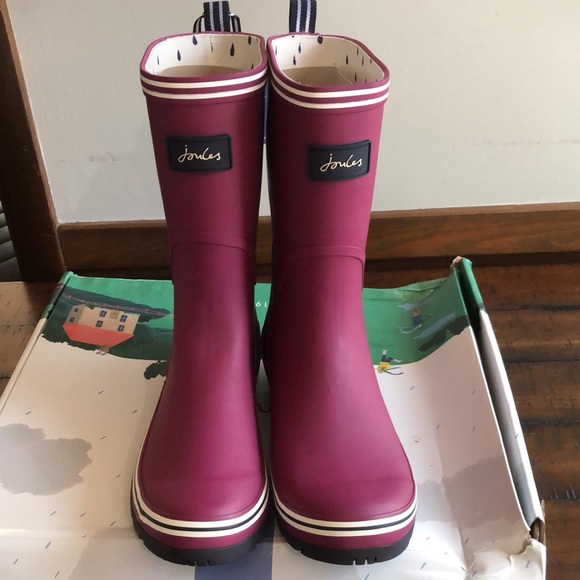 Joules Berry Rain Boots size US 9 NWT - Picture 1 of 3